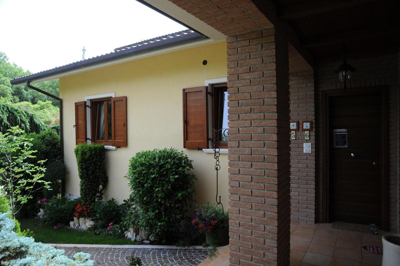 Affittacamere Fule Fontecchio Exterior photo